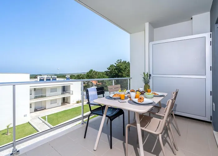 Appartement Private Condominium, Pool, Tennis & Sea View By Silver Prop Nazaré