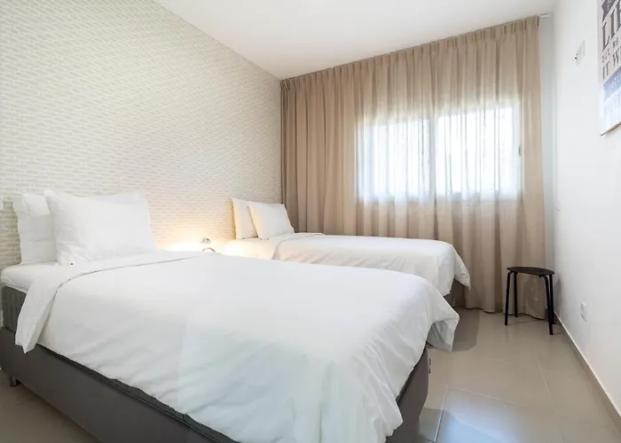 Private Condominium, Pool, Tennis & Sea View By Silver Prop * Nazaré
