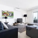 Private Condominium, Pool, Tennis & Sea View By Silver Prop Nazaré
