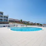 Apartamento Private Condominium, Pool, Tennis & Sea View By Silver Prop Nazaré