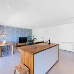 Private Condominium, Pool, Tennis & Sea View By Silver Prop Apartamento Nazaré