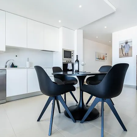 Private Condominium, Pool, Tennis & Sea View By Silver Prop *