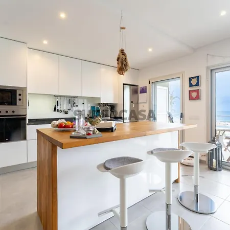 Private Condominium, Pool, Tennis & Sea View By Silver Prop *