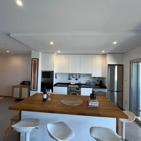 Apartament Private Condominium, Pool, Tennis & Sea View By Silver Prop Nazaré