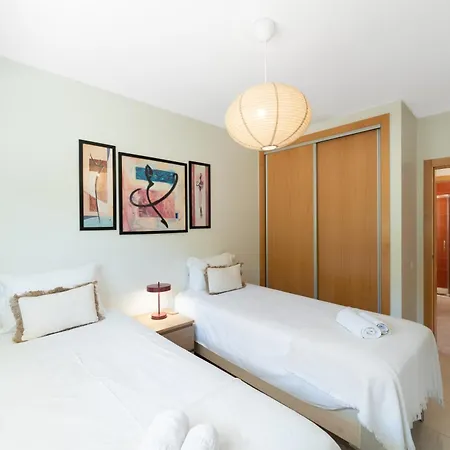 Private Condominium, Pool, Tennis & Sea View By Silver Prop Apartment